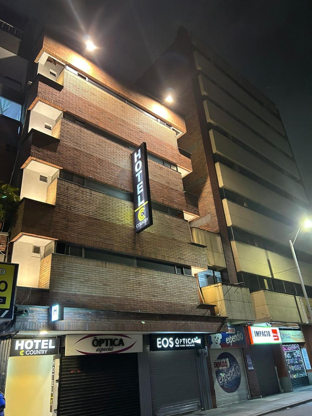 Hotel Country 메딜린 외부 사진